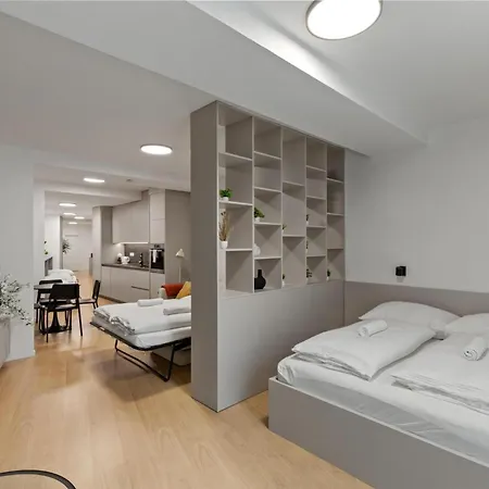 Lam Schon - Ac Appartamento Bratislava